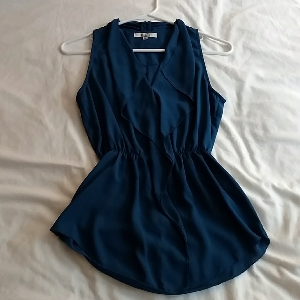 Flutter collar top - Picture 2 of 4